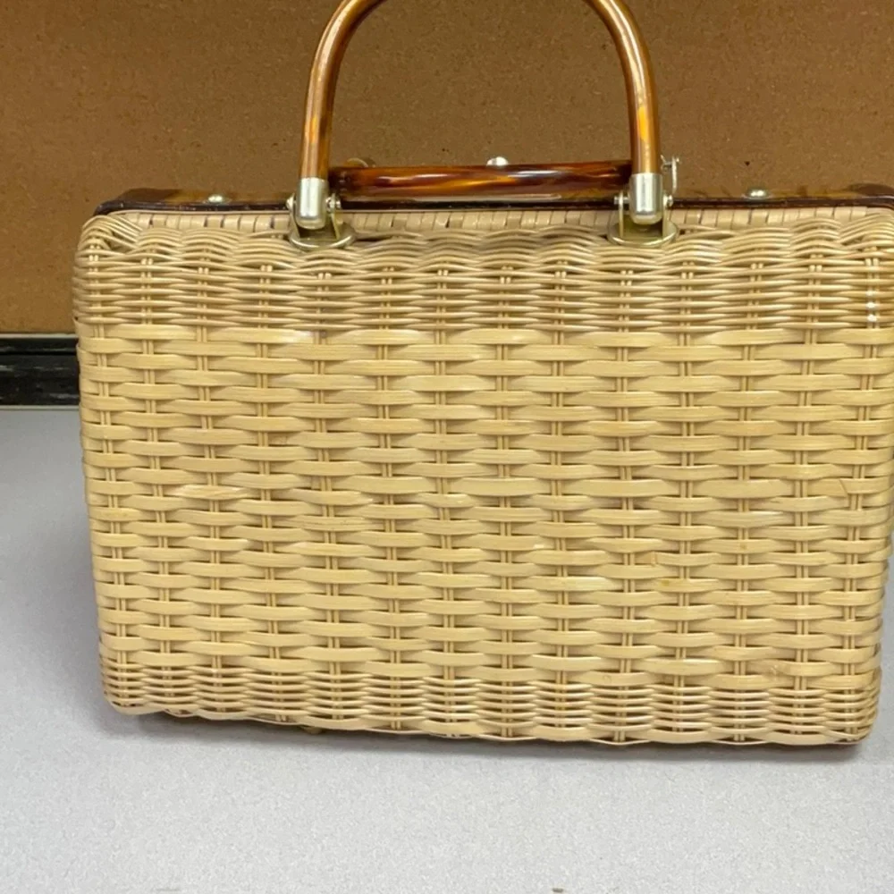 Vintage Seashell Wicker Handbag - Natural, Cream & Pink - Picture 5 of 7